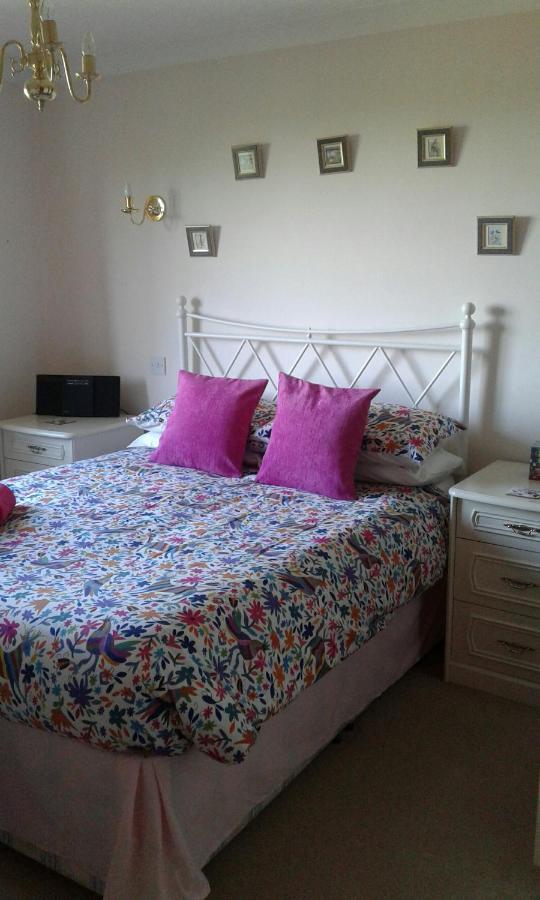 Woodpeckers Cottage B&B Pett Exterior foto